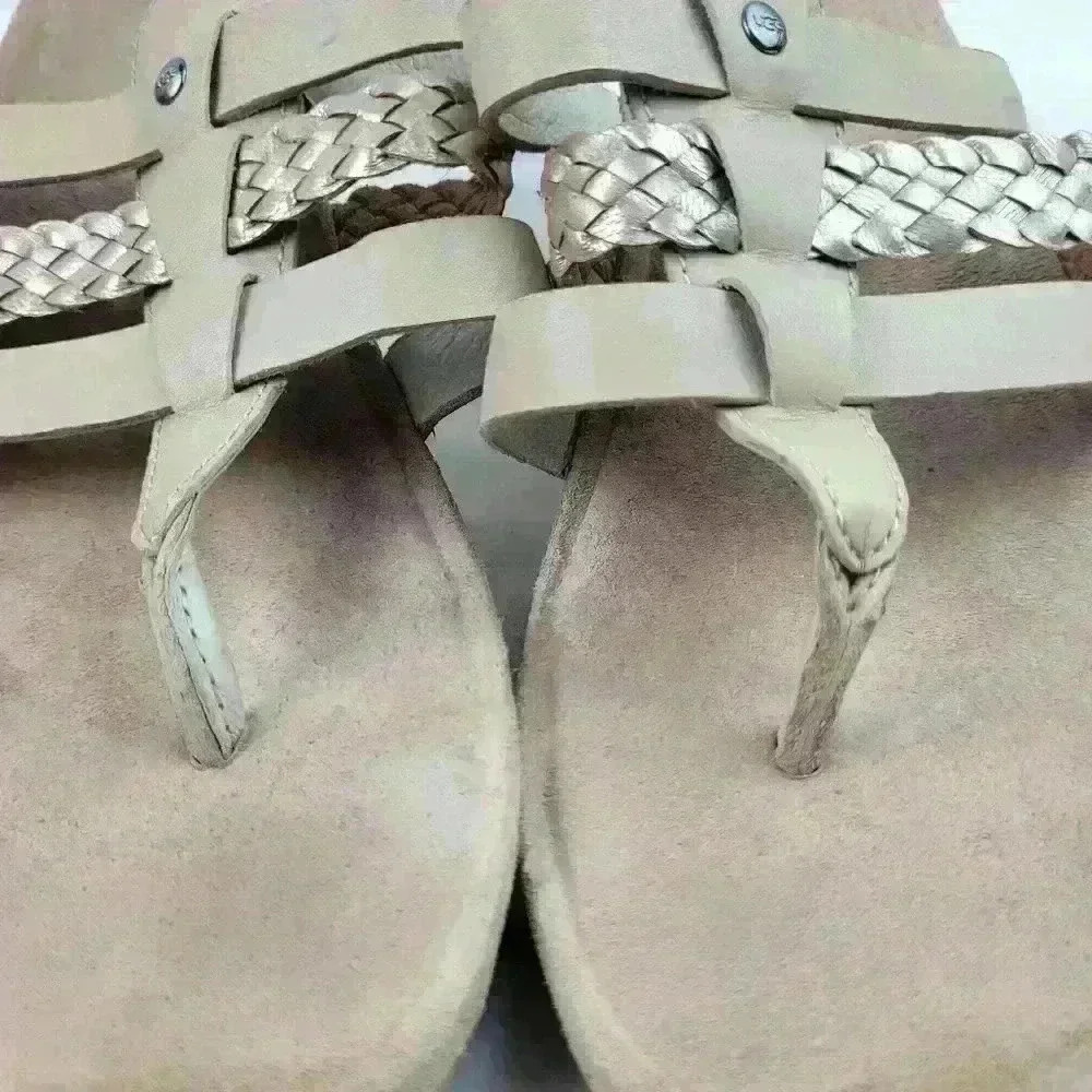 UGG Maddie Wedge Black Sandals 8.5 - Picture 14 of 14
